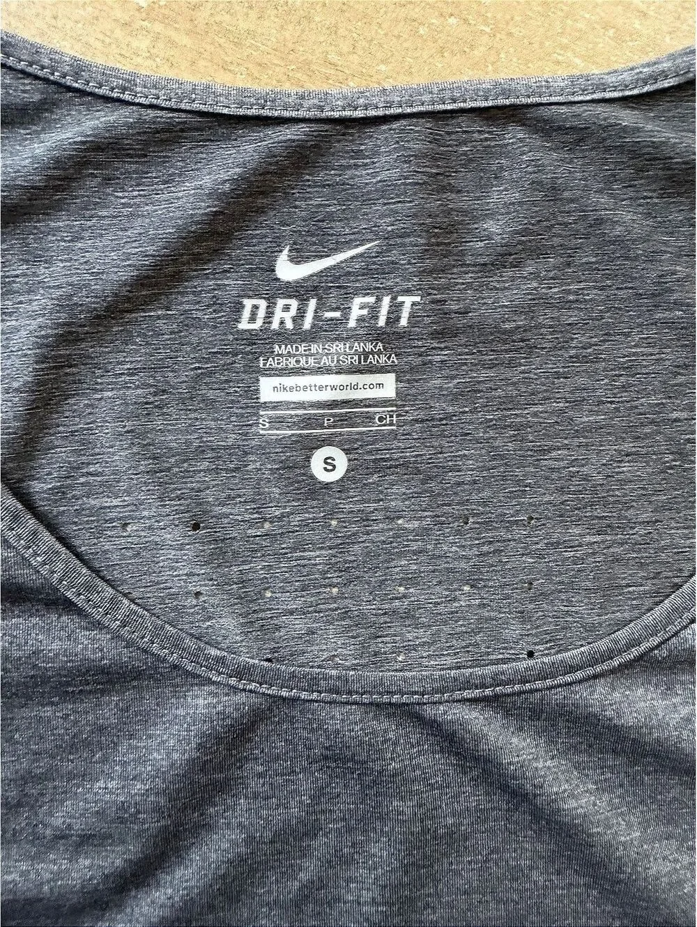 Nike Dri-FIT Athletic Tank Top Size Small Gray Black Zip Pockets Running Mesh